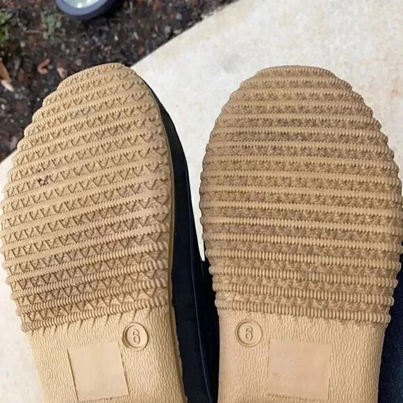 Khombu Wendy Quilted Duck Boots - Picture 13 of 13